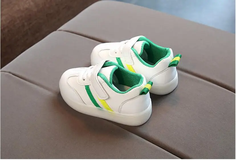QQ20180317163608