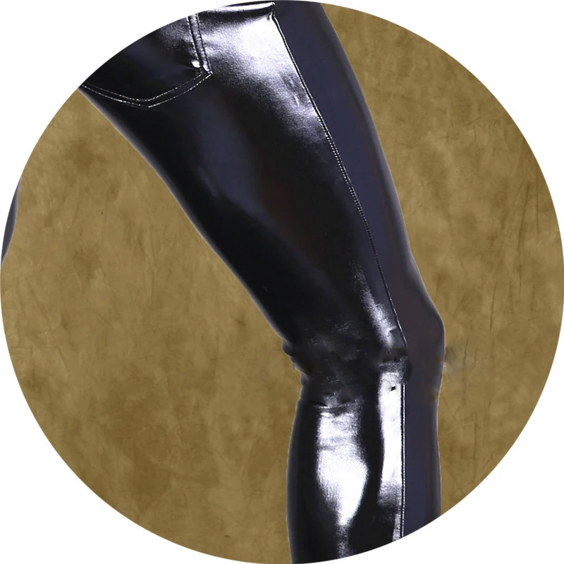 Сексуальные мужские брюки большого размера для сцены в стиле панк, Блестящие Брюки-карандаш из ПВХ, искусственная кожа застежка, передняя мотоциклетная блестящая одежда для геев X100