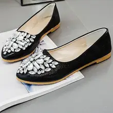 Модные женские балетки для отдыха на весну с острым носком; женские балетки со стразами Стразы туфли из джинсовой ткани на плоской обувь принцессы блестящие с украшением в виде кристаллов свадебные туфли