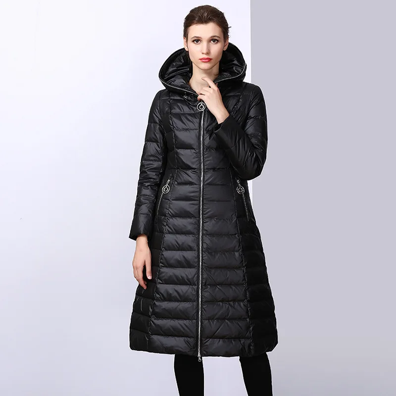 

Women's winter down jackets 2019 down clothing has long knee length thickening, long hat and pure color Woman down coat