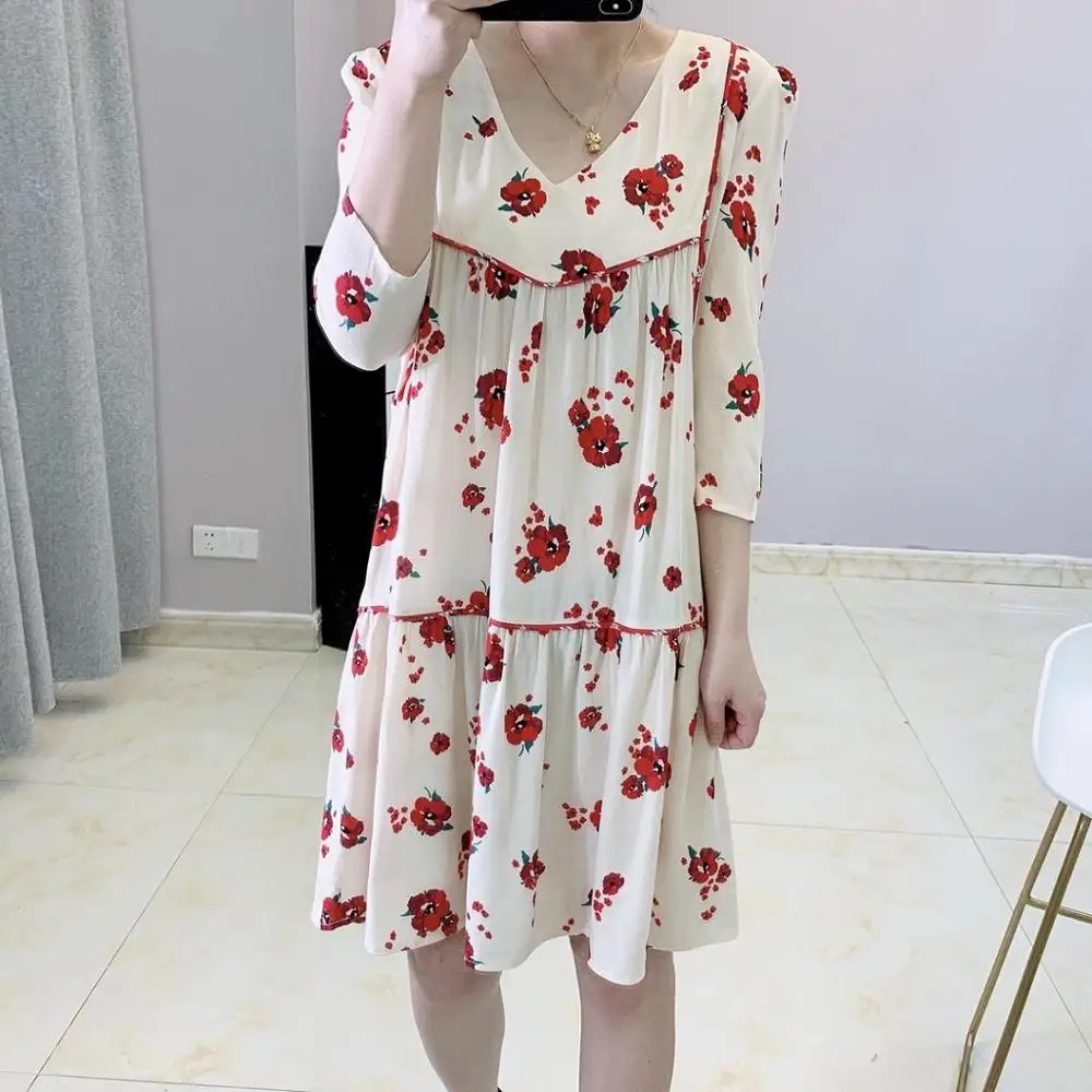

floral print DRESS V neck mini dress Flowing cut with fitted waist dress