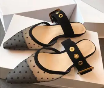 

Hot Selling Black Pointed toe Buckle Strap Women Flats Cut-out Wave Point Loafers Women High Quality Women Shoes Oxford