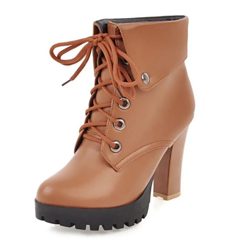 Promotion white High heel boots British style Frenulum Martin boots Autumn and winter Coarse heel woman Short boots 34-43
Promotion white High heel boots British style Frenulum Martin boots Autumn and winter Coarse heel woman Short boots 34-43