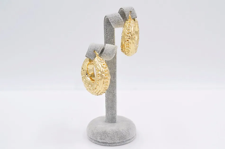 Jewelry sets (3)