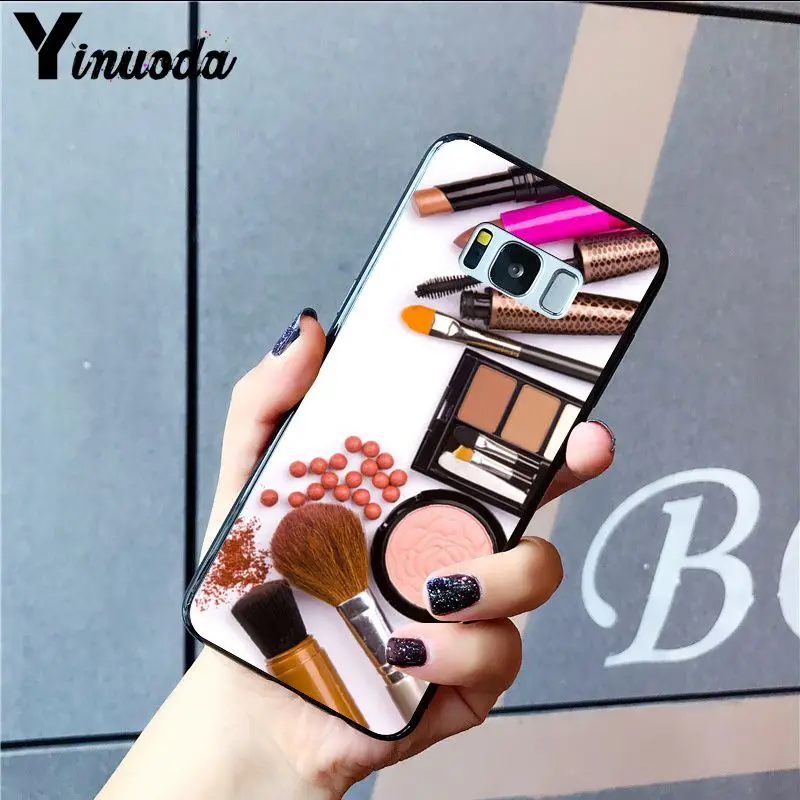Naked Eyelash Fashion Glam Makeup Palette tools for hair stylist