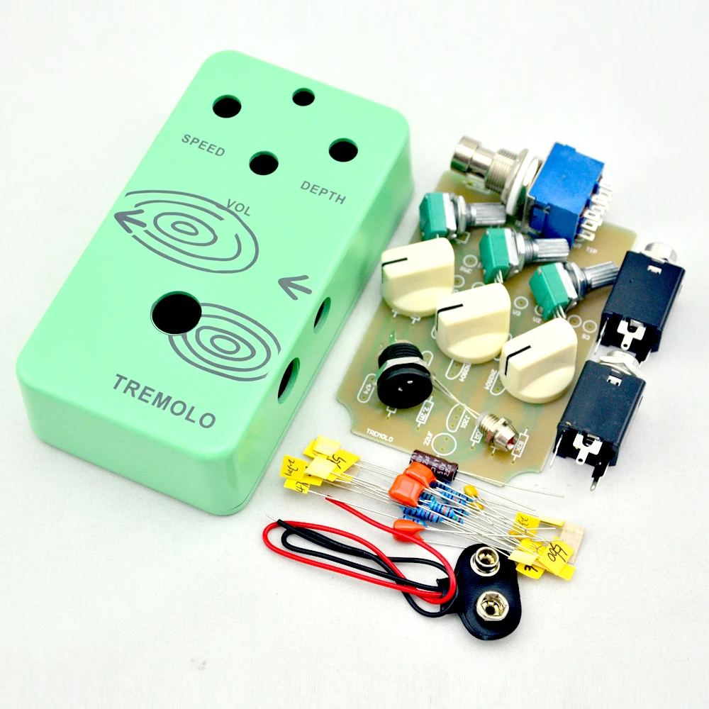 DIY Tremolo Effect pedal kits With 1590B pre drilled And 9 PIN 3PDT Foot Switches true bypass