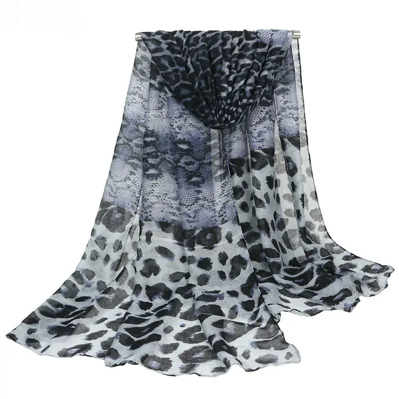 

New winter sexy leopard cotton linen scarf Classic snake skin printed baliness wrap fashion shawl Tiger warm scarf female hijab