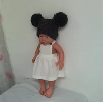 

newborn Hand knitted baby pom pom hat for photograph props