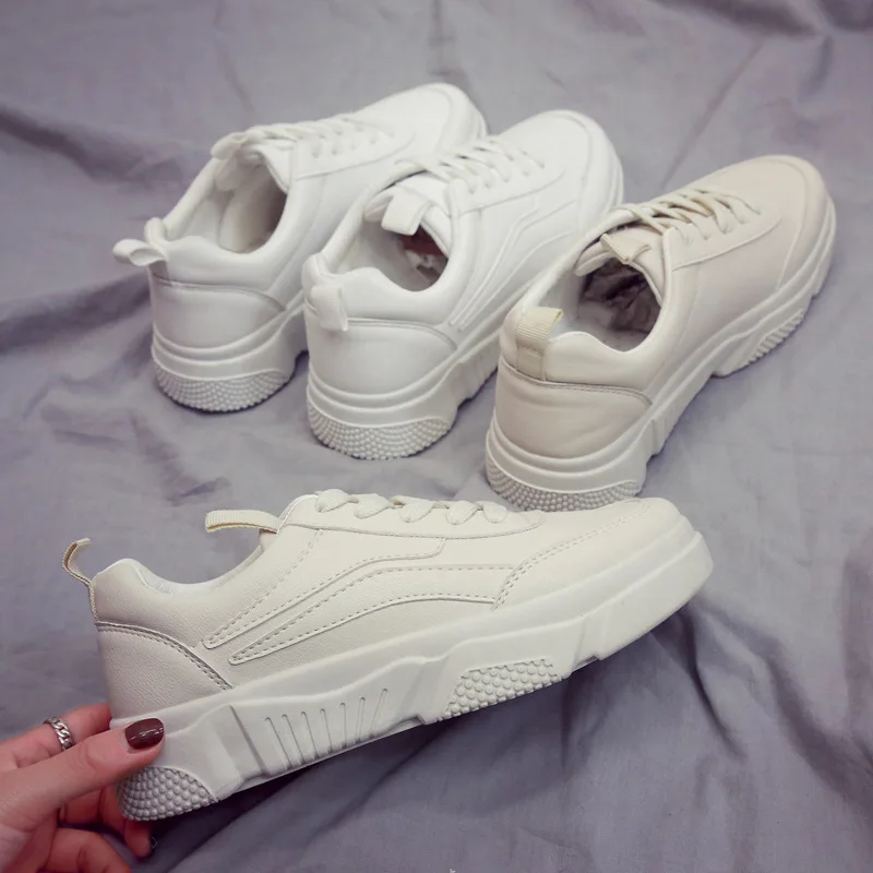 

Thick-soled white shoes female spring 2019 new Korean version of the wild platform shoes
