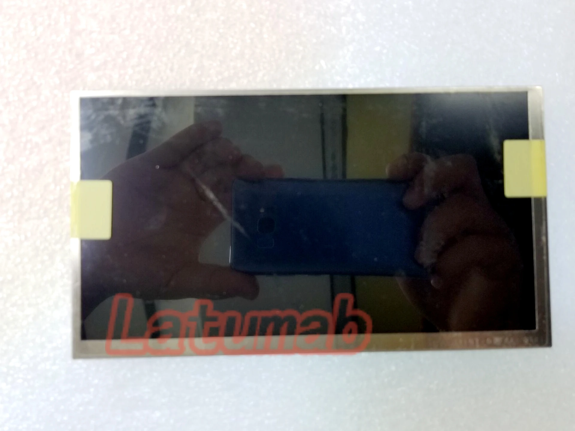 

Latumab New 7.0 inch LCD Display Screen LA070WV1-TD04 LA070WV1(TD)(04) LCD Panel Monitors for Car GPS Naviation Free shipping
