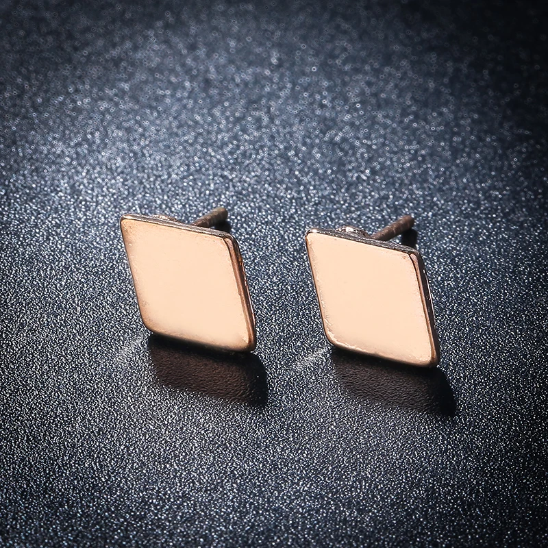 

Rhombic Women Punk Style Simple Earrings Evening Party Ear Studs Fashion Jewelry Geometric Stud Earring For Women Girls 2018