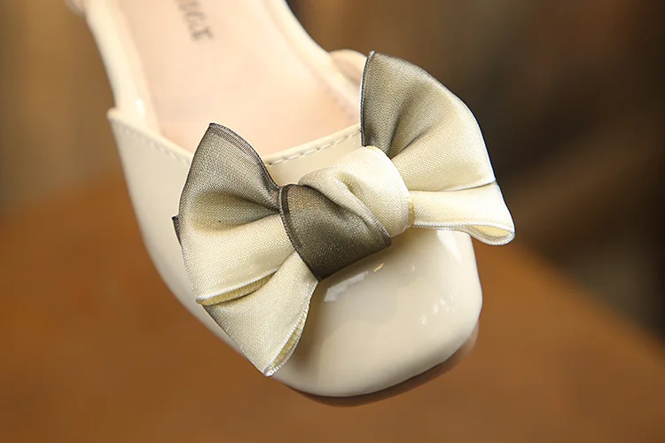 Кожаная обувь для маленьких девочек весенне-осенняя милая детская обувь принцессы на плоской подошве с бантом, Детская Свадебная обувь для девочек, Мэри Джейн, Новинка