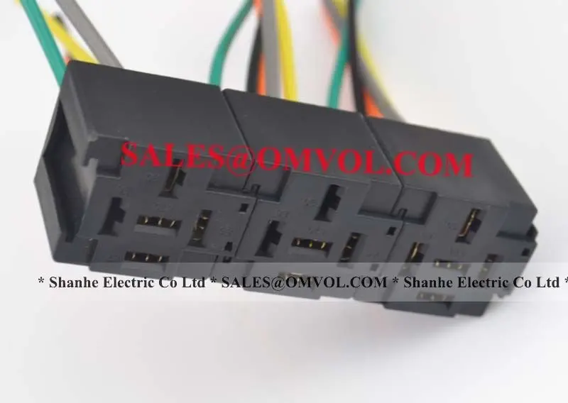

automotive plastic socket for relay,square type 5 pins auto relay connector