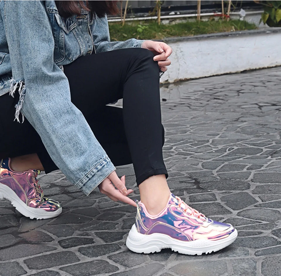 EOFK/женские кроссовки; женская обувь; сезон весна-осень; Розовая блестящая обувь из вулканизированной кожи на плоской подошве; блестящие женские кроссовки из искусственной кожи на шнуровке