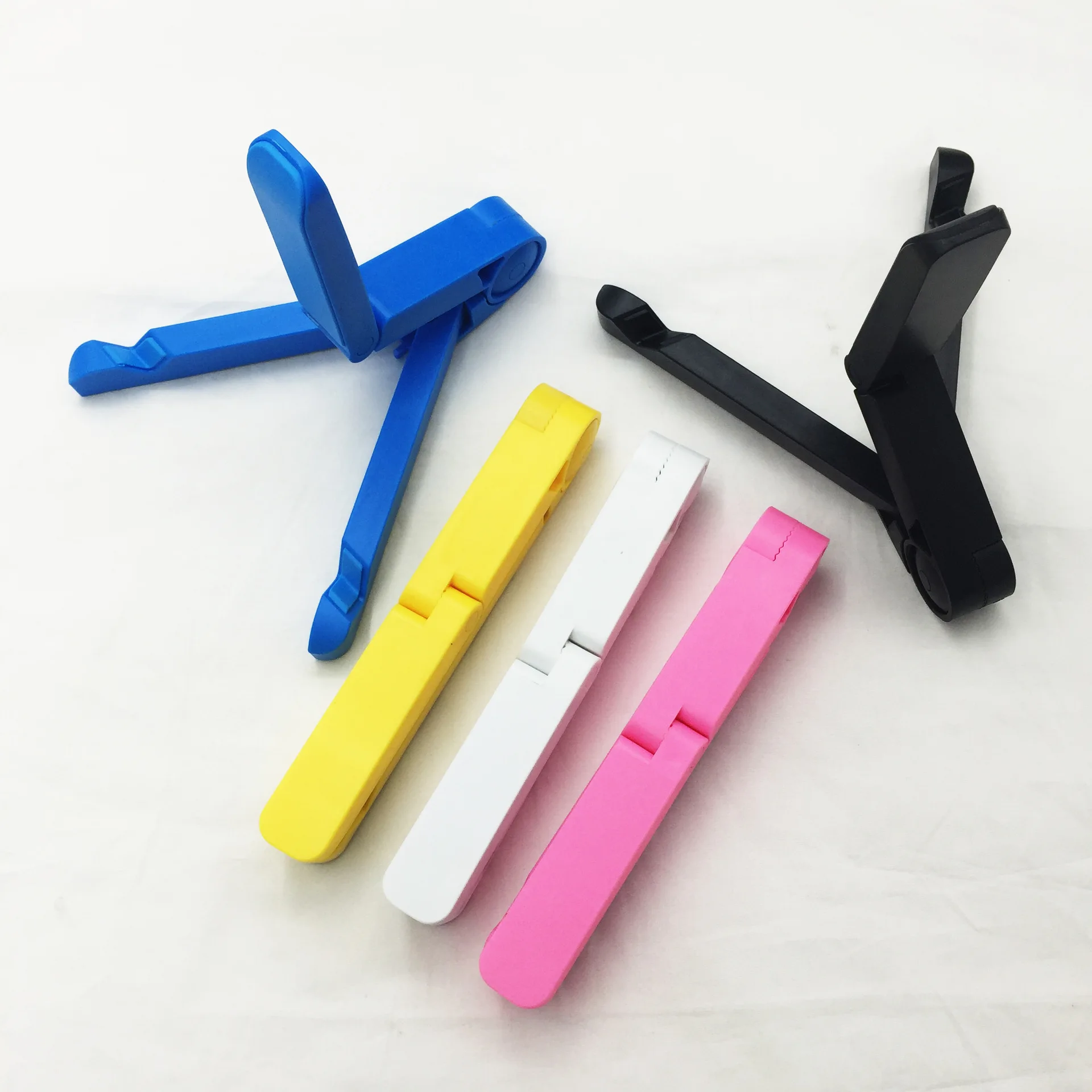 

tablet Mobile Phone Holder Stand phone support Triangle Shape Desktop Smartphone Tablets Stand Mount Bracket