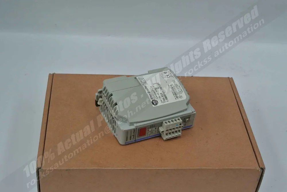 

Used Good Condition 1769-ECR A PLC 1769-SDN B With Free DHL / EMS