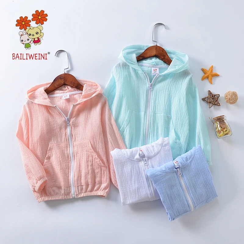 

2019 new children's windbreaker outdoor clothing for boys and girls cotton wrinkle cloth pocket UV protection clothing