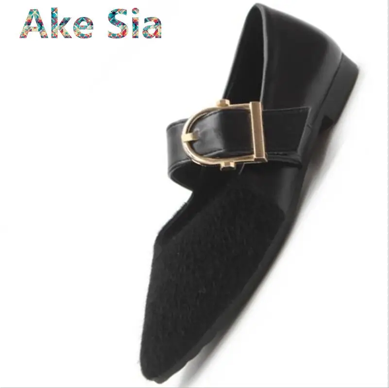 

0 Pointed single shoes female 2018 spring new Korean version of the wild shallow belt buckle bean shoes casual flat shoes