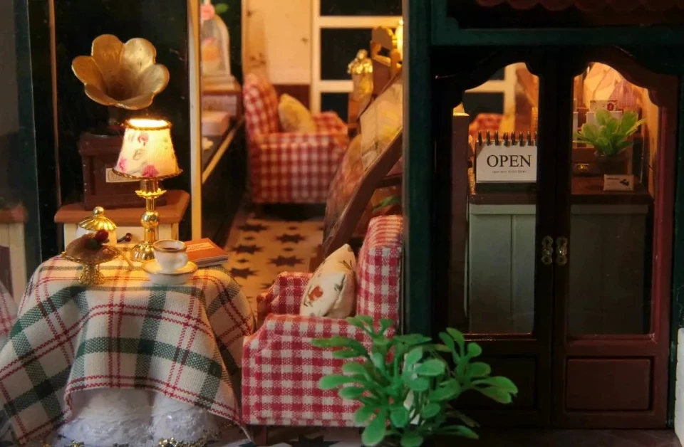 casa de muñecas paris