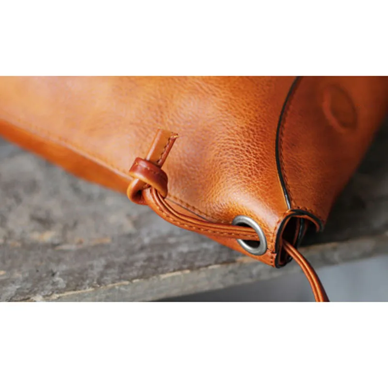 AETOO Literary retro handmade cowhide bucket bag Mori soft leather shoulder bag small fresh leather girl cute little bag