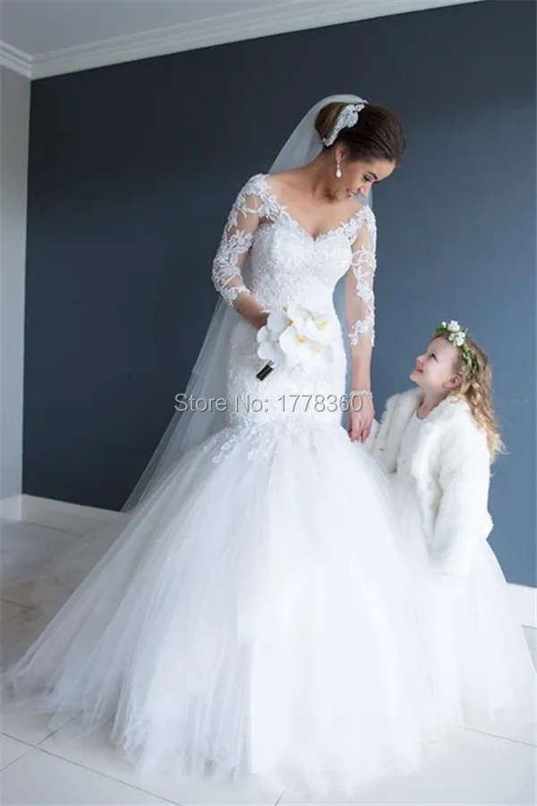 Glamorous-Appliques-2016-Wedding-Dress-With-Long-Sleeve-Sexy-V-Neck-Mermaid-Tulle-Bridal-Gowns