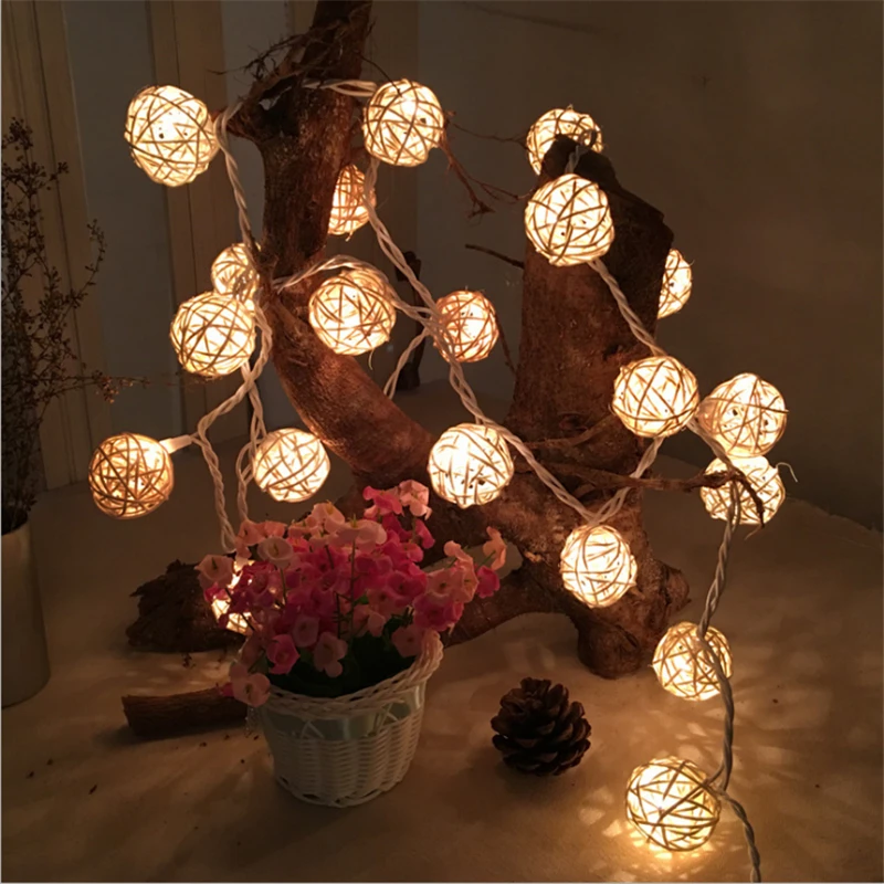 Sepatakraw lamp series (14)