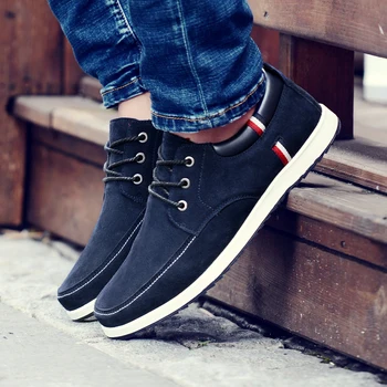 

Men Leather Skateboarding Shoes Soft Breathable Lace Up Outdoor Sport Shoes For Men Sneakers Male Boat Shoes Suede Krasovki