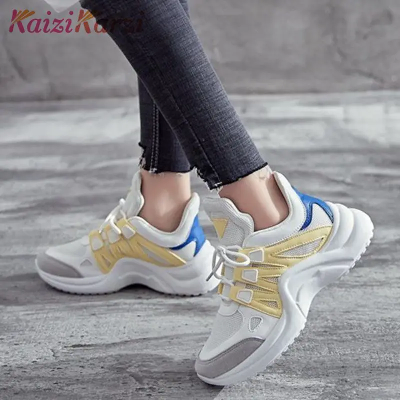 

KaiziKarzi Size 35-43 Breathable Mesh Women Casual Shoes Vulcanize Female Fashion Sneakers Lace Up Soft High Leisure Footwears