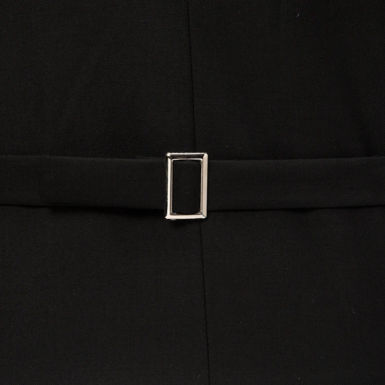 F46A0221