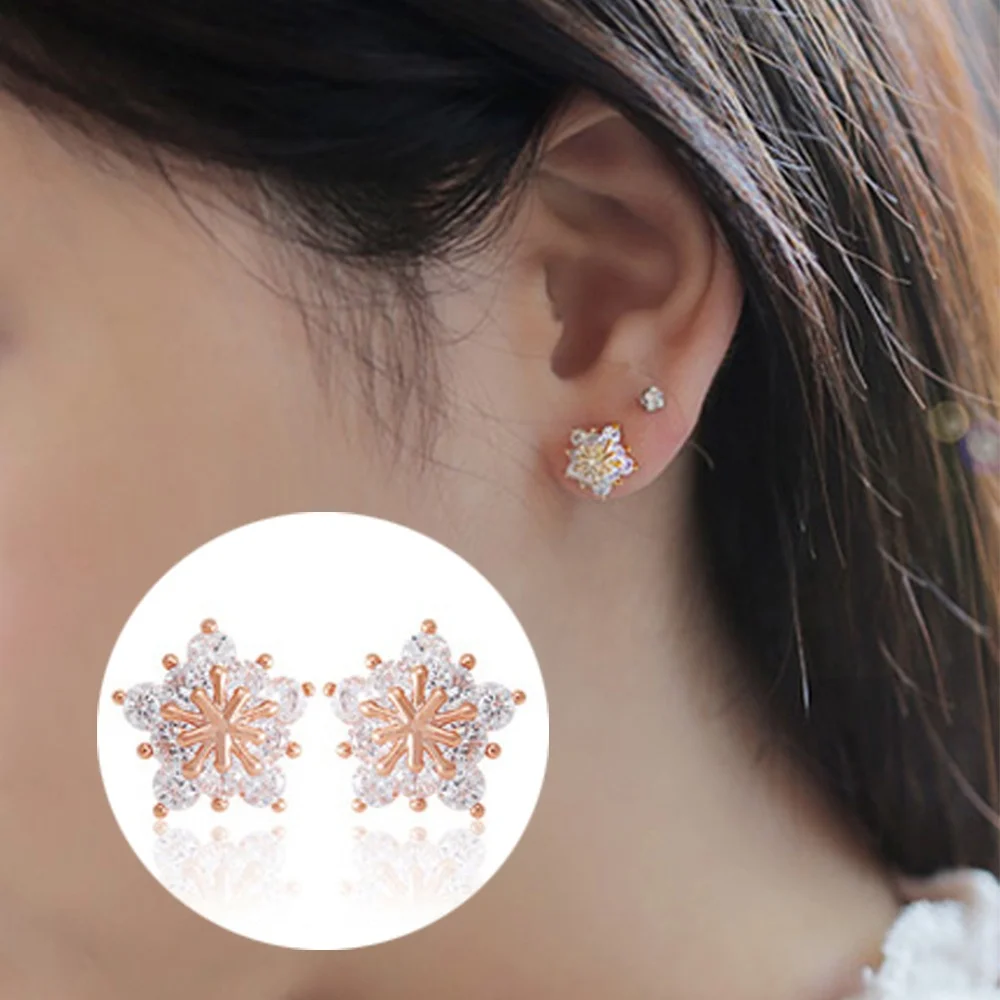 Fashion Exquisite Snow Flower Cluster Shining Crystal Stud Earring