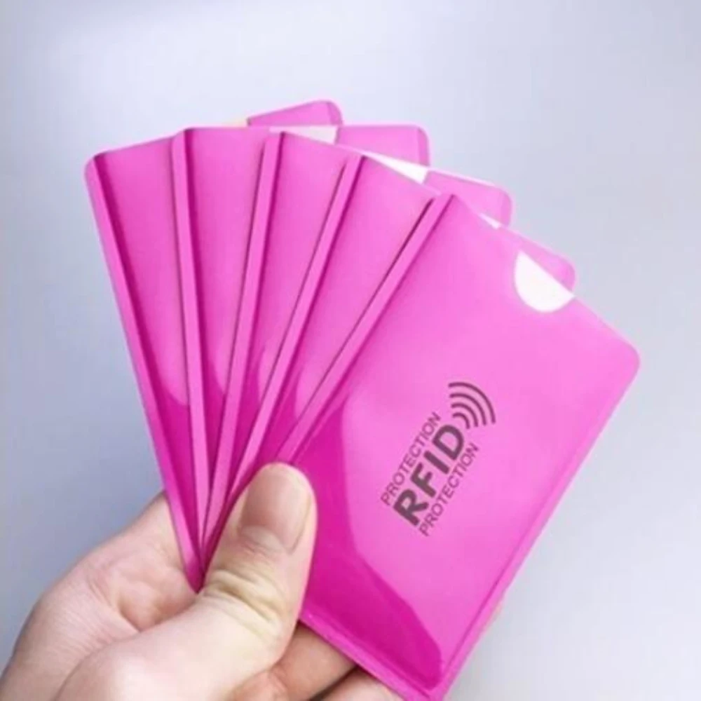 مكافحة محفظة بشريحة RFID حجب المعادن الائتمان قفل حزمة تخزين البنك بطاقة حزمة حامل بطاقة الهوية البنك بطاقات حالة حماية 6*9.3 سنتيمتر