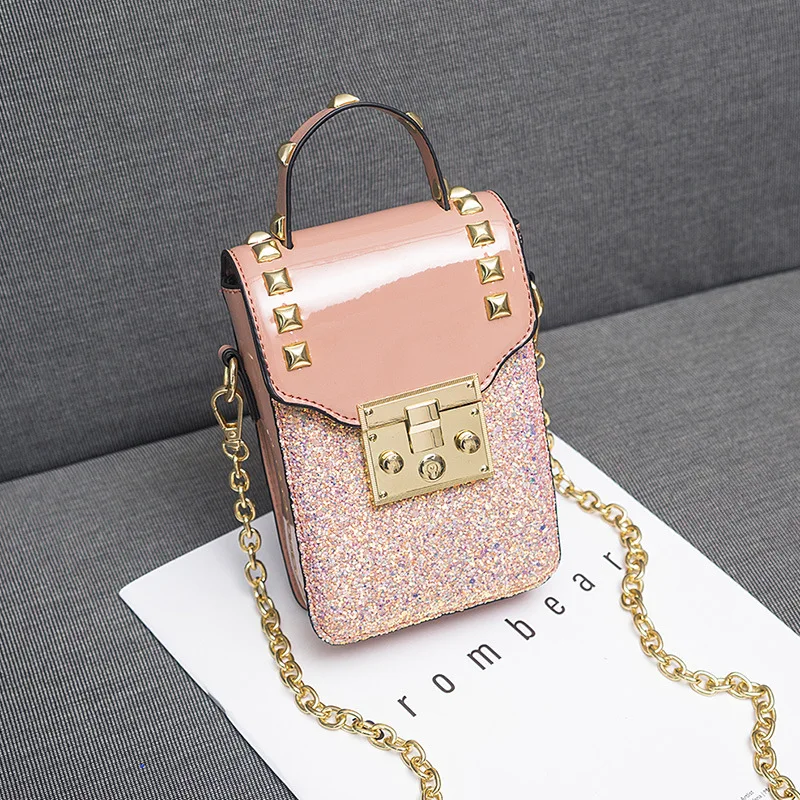 2018 Новая мода заклепки небольшой площади сумка одного плеча Crossbody Для женщин