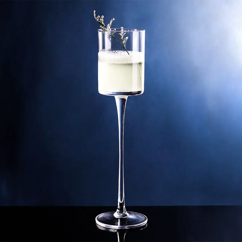 https://ae01.alicdn.com/kf/HTB1eztvJHvpK1RjSZFqq6AXUVXal/Free-Shipping-4PCS-Champagne-Flute-Glasses-Cocktail-Glasses-Elegantly-Designed-Hand-Blown-Lead-Free.jpg