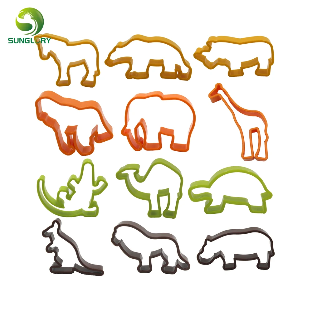12PCS Plastic Animal Cookie Cutter DIY Horse Biscuit Cookie Mold Bear