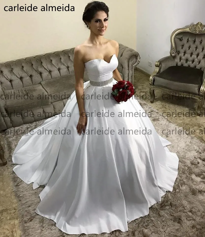 Халат де mariée Милая Свадебные и Бальные платья элегантные атласные Bruidsjurken Кристалл ремень Простой свадебное платье длинный хвост Boda