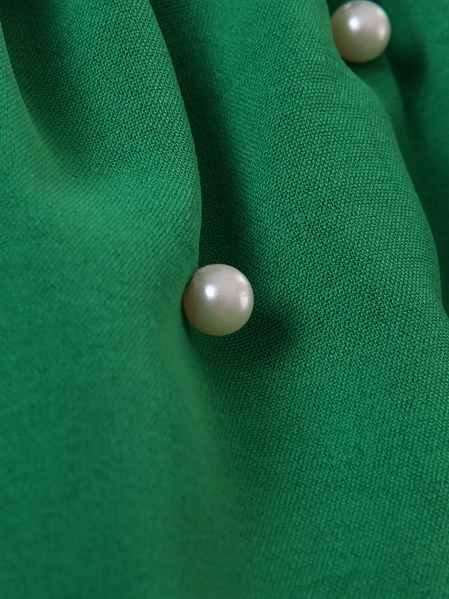 8244 green3D (2).jpg