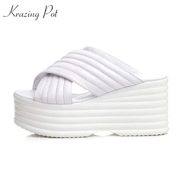 

2021 fashion brand peep toe red sexy flower platform women sandals brand shoes mixed color high heel concise causal shoes L61