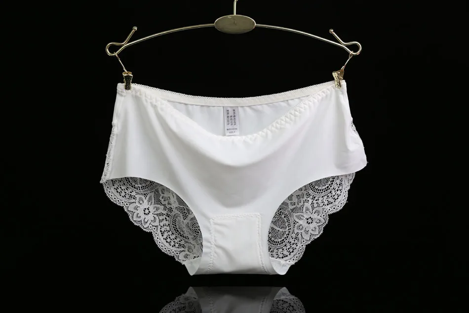 Women Sexy Lace Briefs Fabric Ultra-thin Comfort Underwear Seamless Panties for Women Underpants Cotton Lingerie Knickers  44