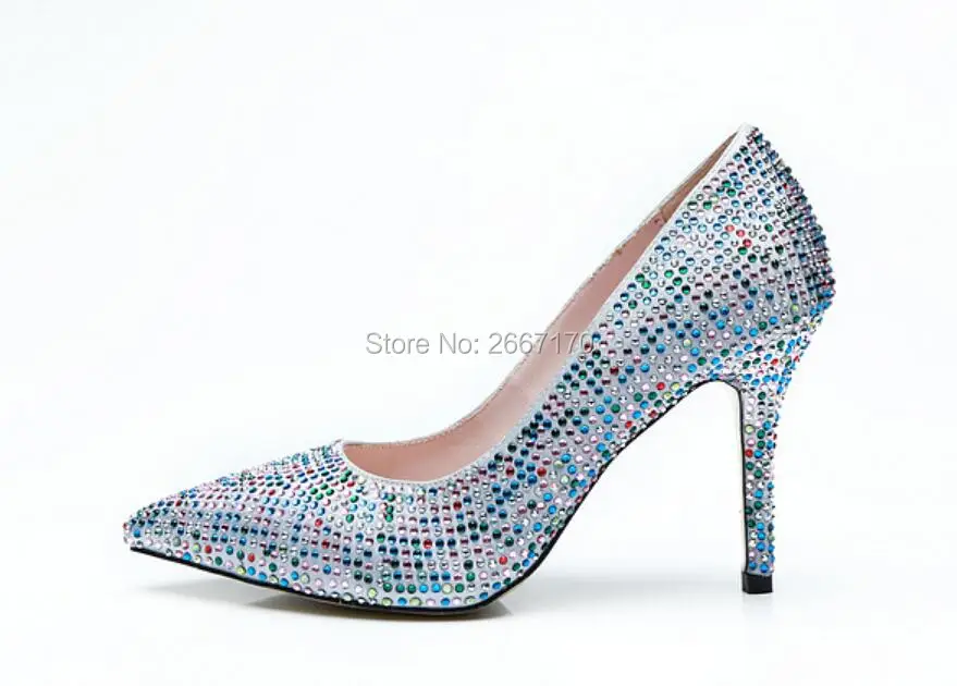 Новинка; Модные женские свадебные туфли-лодочки на высоком каблуке с разноцветными кристаллами; свадебные туфли-лодочки на высоком каблуке с острым носком и бриллиантами;