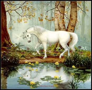 

Embroidery Counted Cross Stitch Kits Needlework - Crafts 14 ct DMC color DIY Arts Handmade Decor - Unicorn Forest