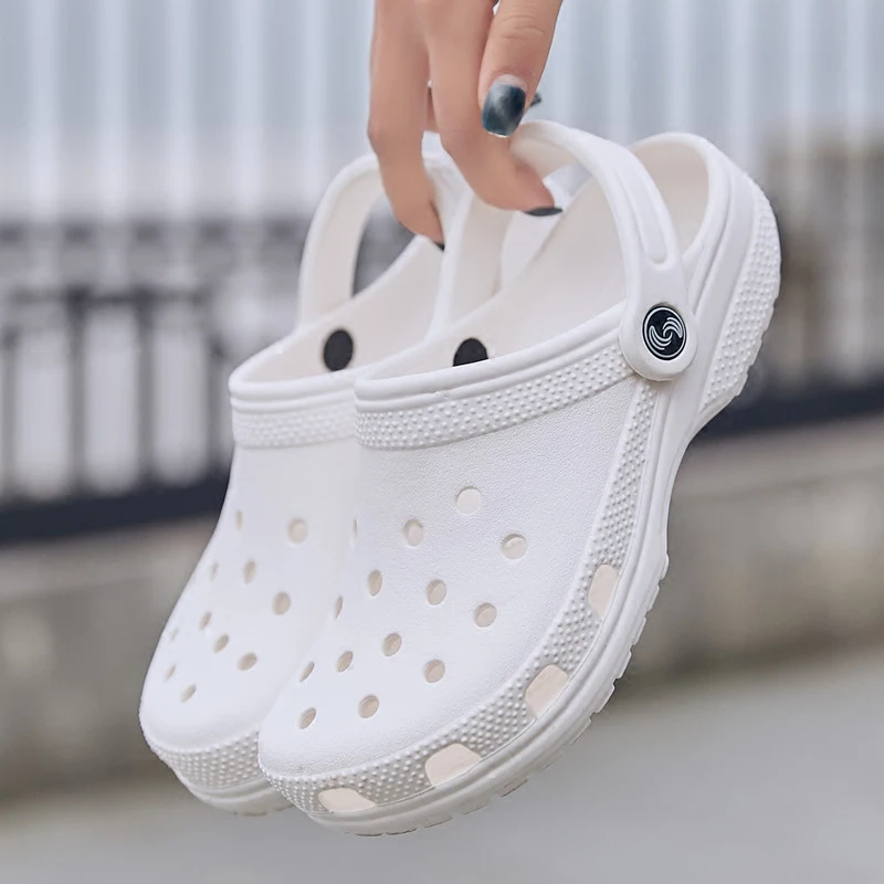 

Women Shoes Clog Croc Hole Shoes Men Beach Shoes Light Sandals Home Slippers Outdoor Summer Wading Sneaker Leisure Shoes Big