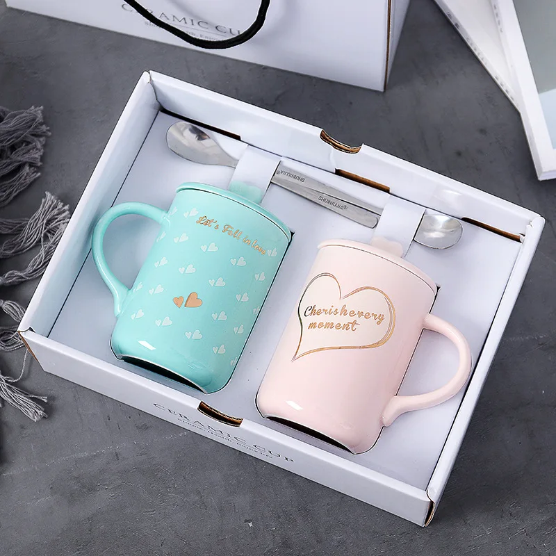 

2pcs/set Heart Lovers Cup Outline in Gold Ceramic Coffee Mug High Grade Gift Box Mugs for Wedding Gifts Novelty Tumbler