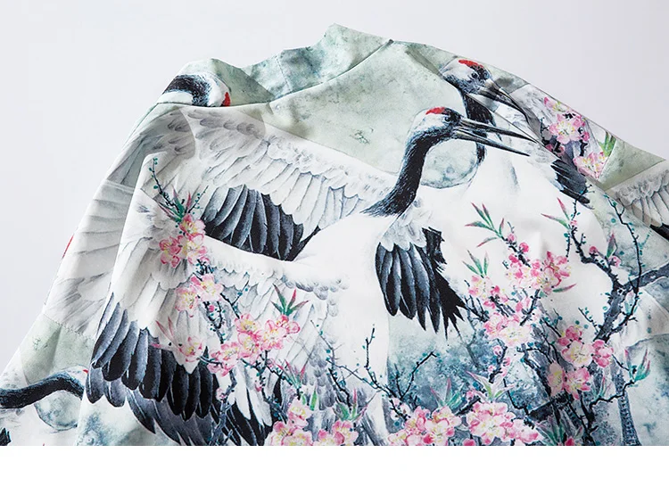 1009--32995654552_detail_11