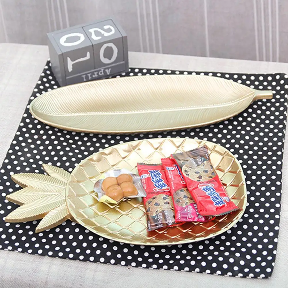 

Simple Nordic Style Wooden Golden Tray Pineapple Leaf Shape Snack Fruit Bowl Wooden Storage Tray