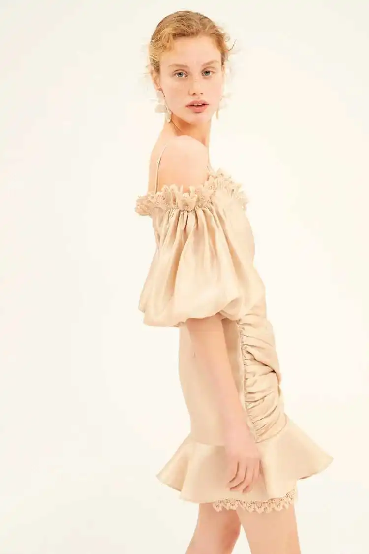 O1CN01xmhmK71DElltAq63t_!!739790185