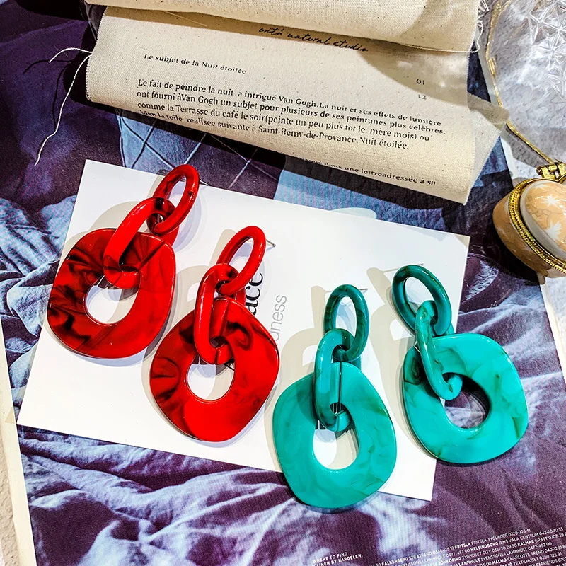

2019 hot fashion jewelry exaggerated European and American style acrylic women's earrings retro color earrings for women gift
