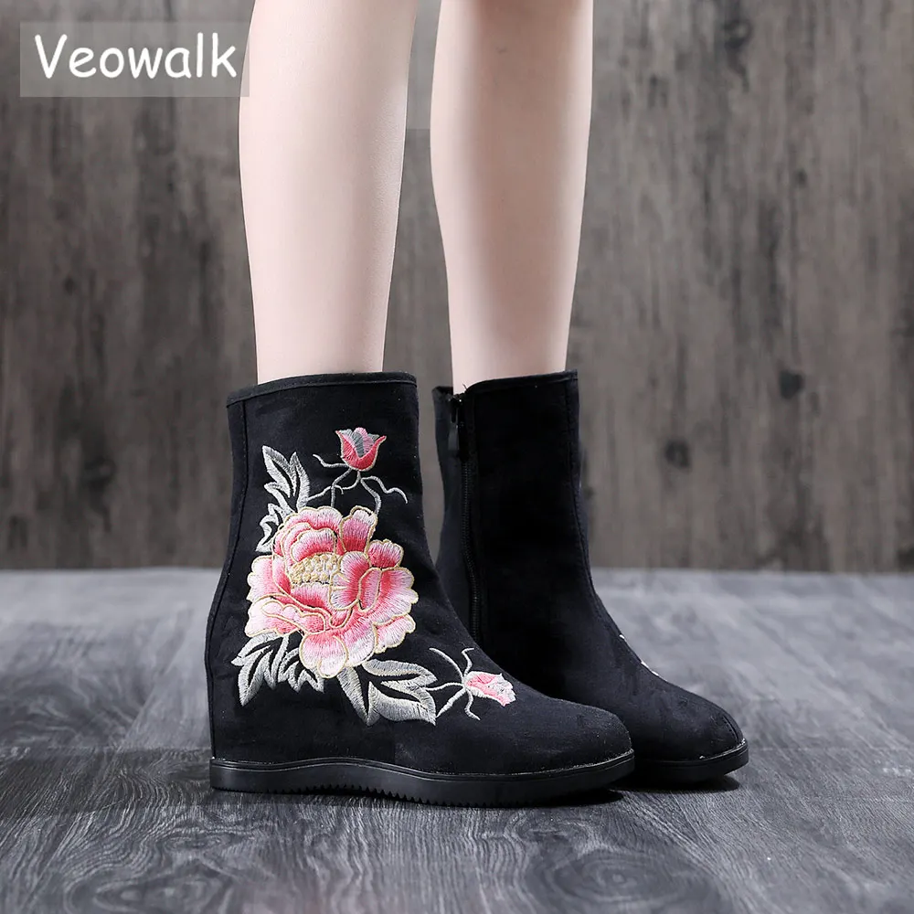 

Veowalk Flower Embroidered Women Canvas Short Ankle Boots Hidden Wedge Heel Winter Autumn Comfort Ladies Platform Booties Shoes