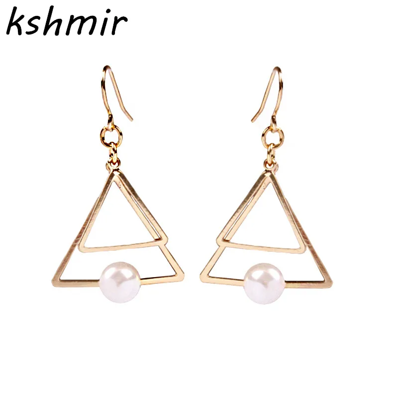 

Europe and the United States a minimalist Double triangle multiple pearl stud earrings ear clip Female earrings earrings