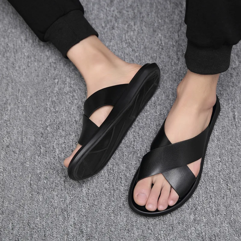 

Beach Sandals Men Leather Shoes 2019 Summer Fashion Beach Slippers Flat Casual Shoes Men Summer Holiday Shoes Black A1150