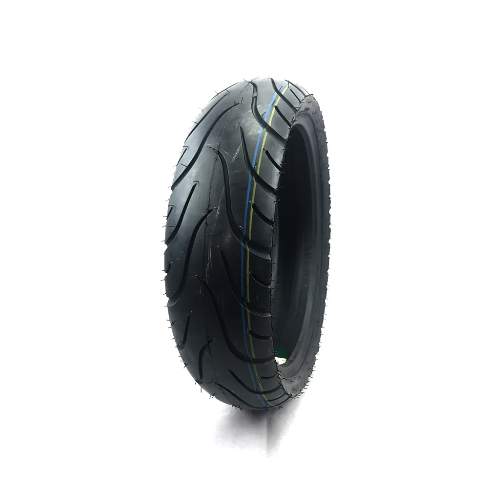 

High Performance Durable Rubber Rear Wheel Tyre Motorcycle Tubeless Tyre 120/70-15 for Yamaha Xmax300 Honda Forza300